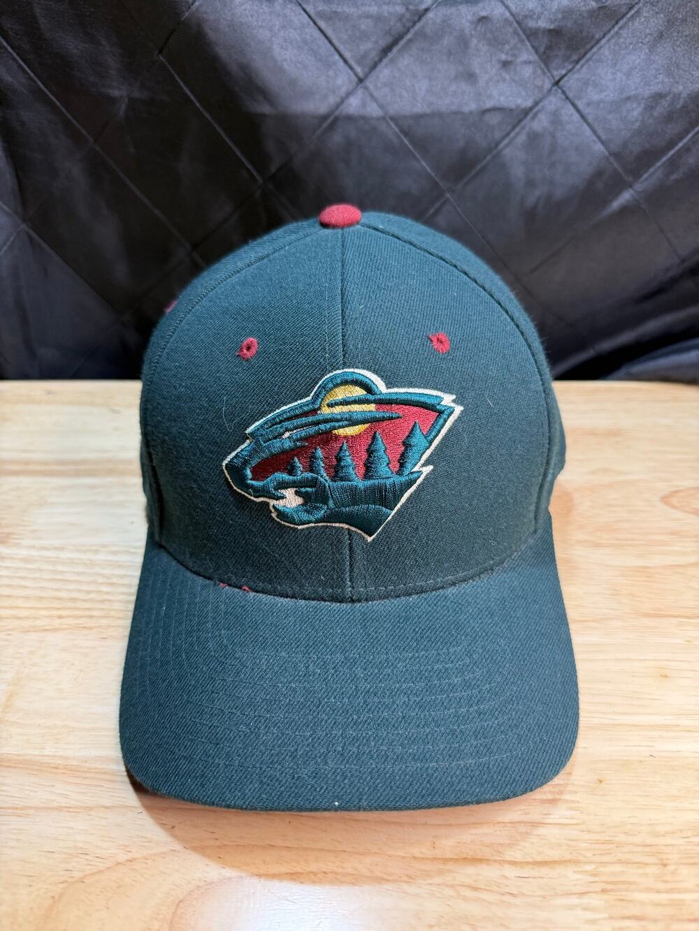 Minnesota Wild Green Zephyr brand Fitted Hat Sz 7 3/8